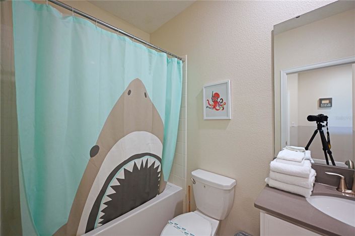 Image No.30-5 Bed House for sale