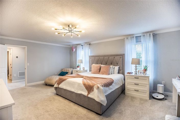 Image No.26-4 Bed House for sale