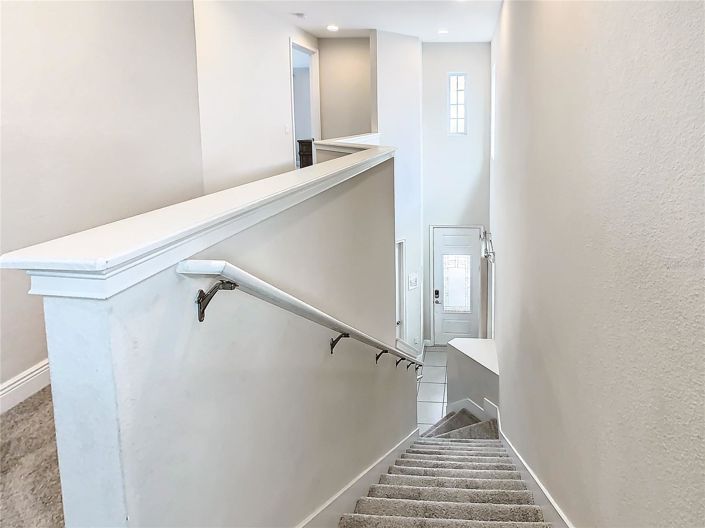 Image No.17-6 Bed House for sale