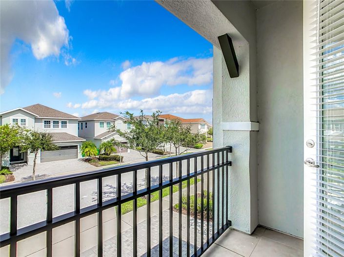 Image No.37-6 Bed House for sale