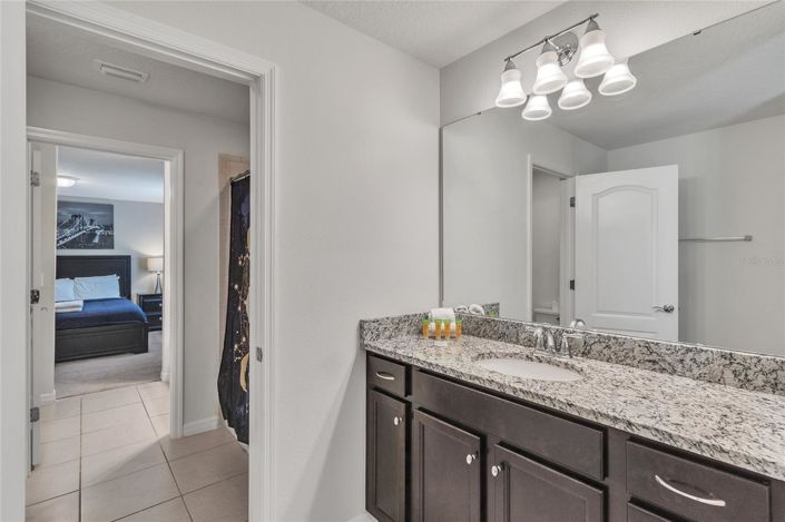 Image No.22-8 Bed House for sale