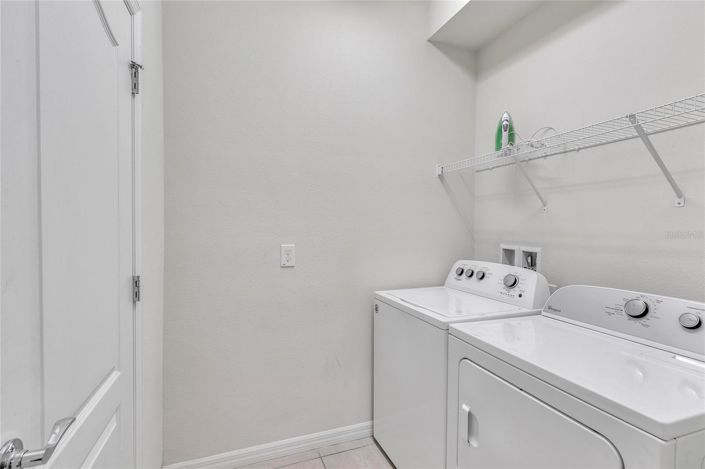 Image No.31-8 Bed House for sale