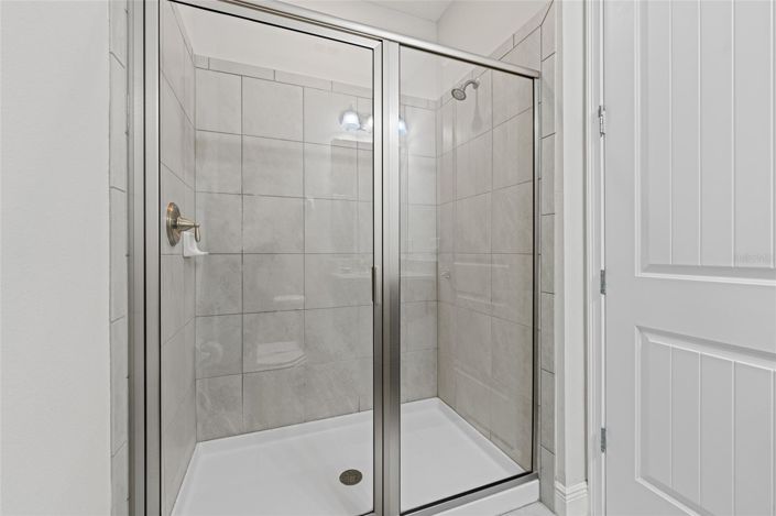 Image No.14-6 Bed House for sale