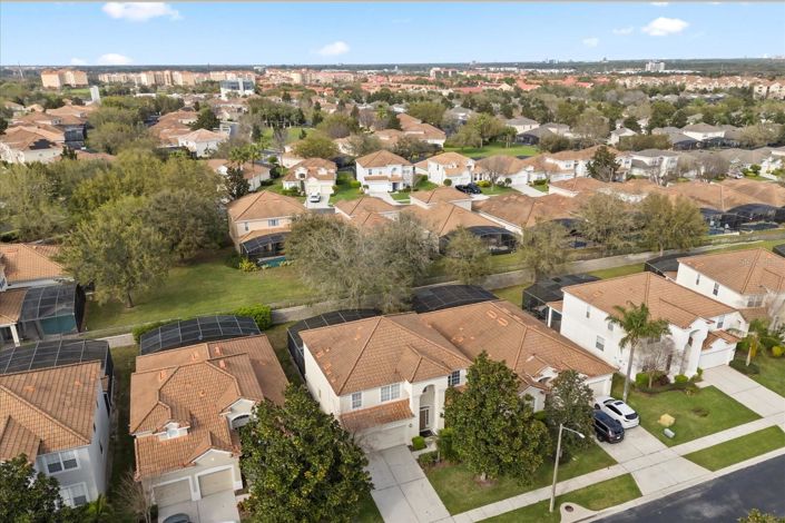 Image No.43-6 Bed House for sale