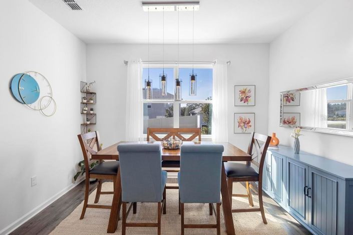 Image No.12-5 Bed House for sale