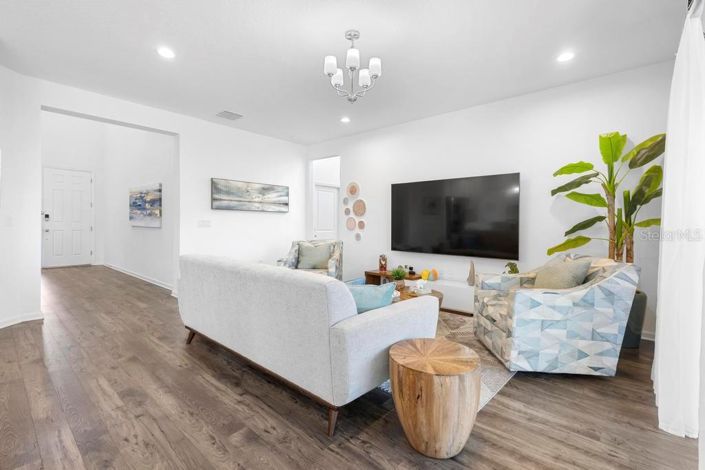 Image No.14-5 Bed House for sale