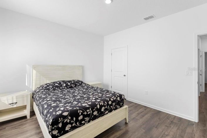 Image No.31-5 Bed House for sale