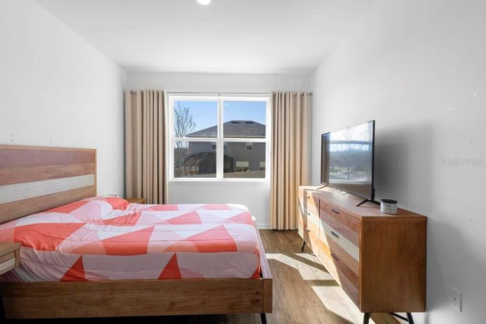 Image No.33-5 Bed House for sale