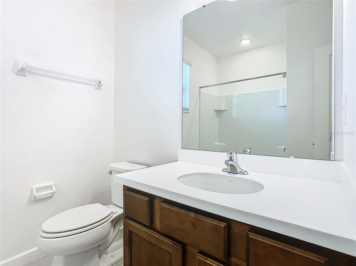 Image No.29-8 Bed House for sale