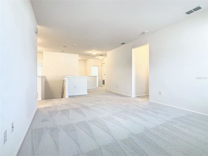 Image No.31-8 Bed House for sale