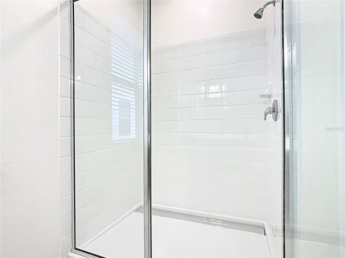 Image No.55-8 Bed House for sale