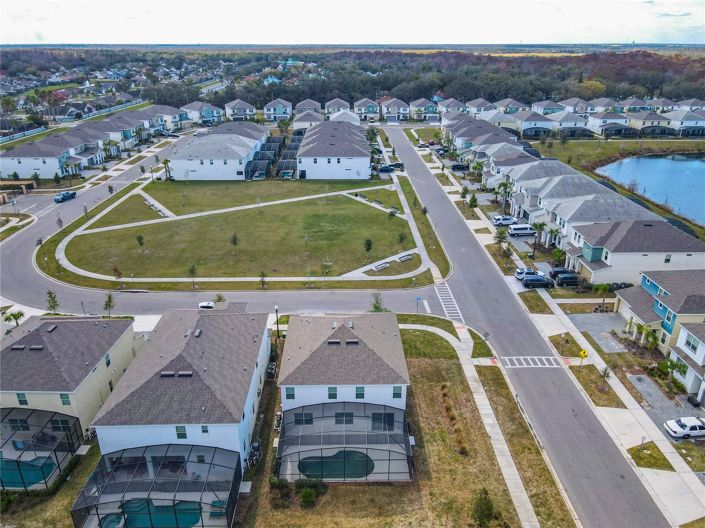 Image No.68-8 Bed House for sale