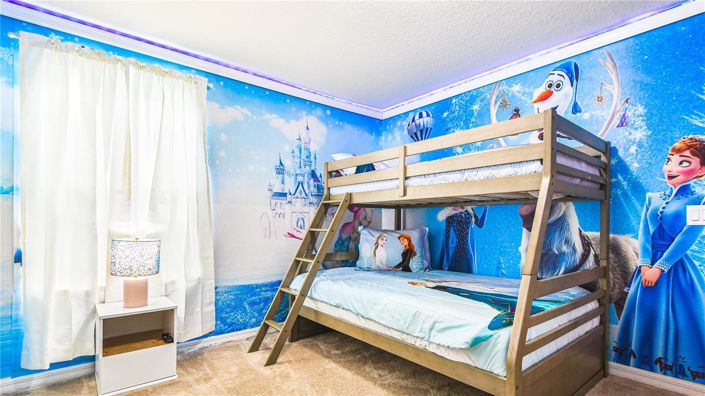 Image No.33-7 Bed House for sale