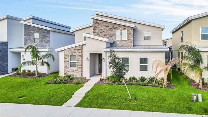 Image No.5-7 Bed House for sale