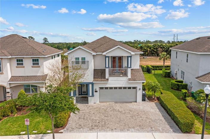 Image No.2-6 Bed House for sale