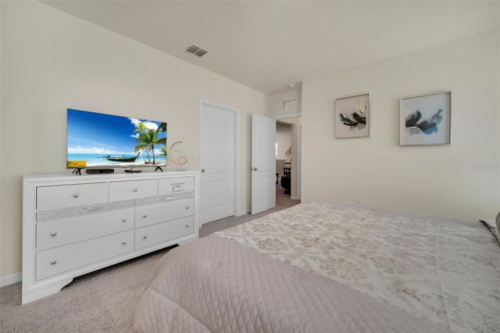 Image No.33-7 Bed House for sale