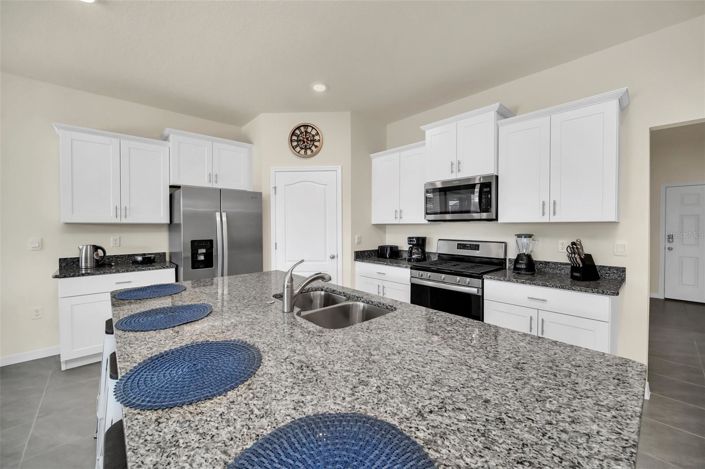 Image No.5-7 Bed House for sale