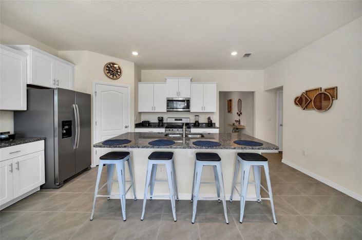 Image No.6-7 Bed House for sale