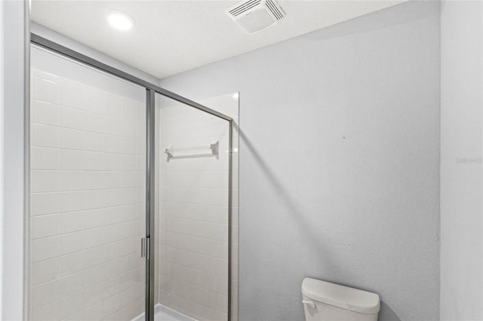 Image No.24-8 Bed House for sale