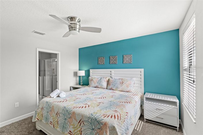 Image No.31-8 Bed House for sale