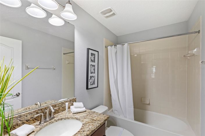 Image No.38-8 Bed House for sale