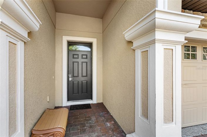 Image No.5-8 Bed House for sale