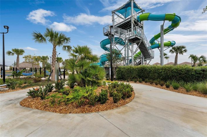 Image No.69-8 Bed House for sale