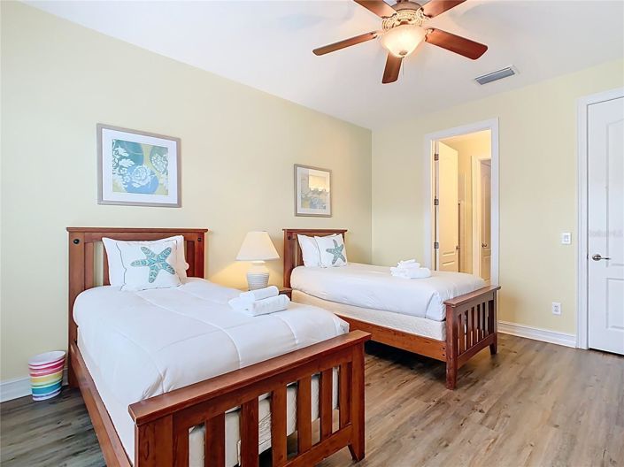 Image No.25-4 Bed House for sale