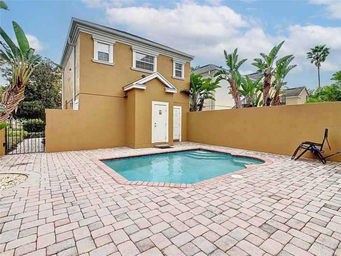 Image No.33-4 Bed House for sale