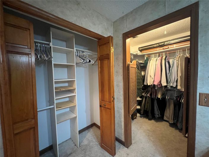 Image No.19-5 Bed House for sale