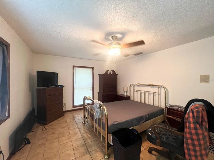 Image No.31-5 Bed House for sale