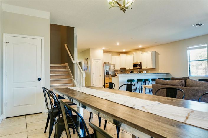 Image No.10-8 Bed House for sale