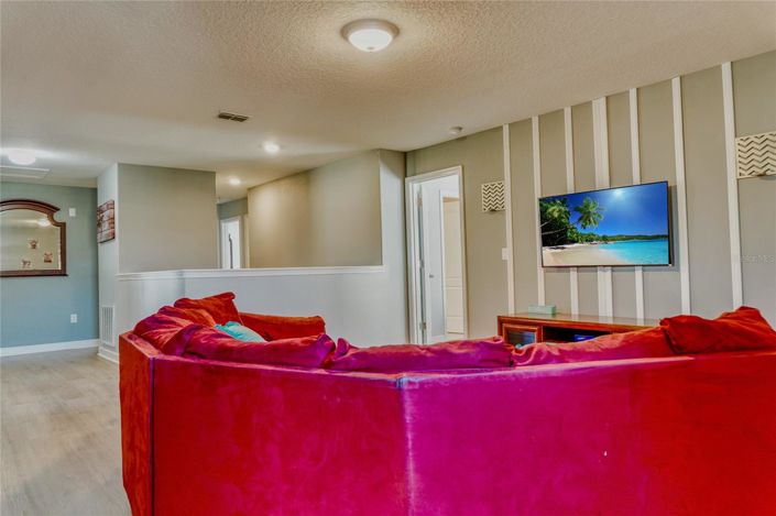 Image No.17-8 Bed House for sale