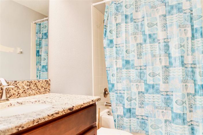 Image No.44-8 Bed House for sale