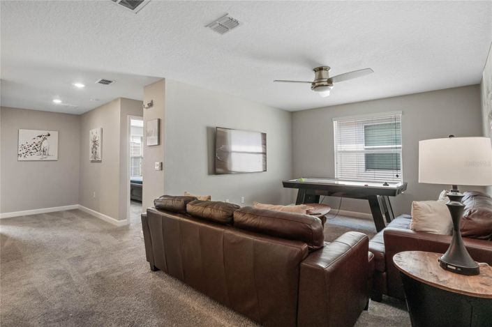 Image No.31-6 Bed House for sale