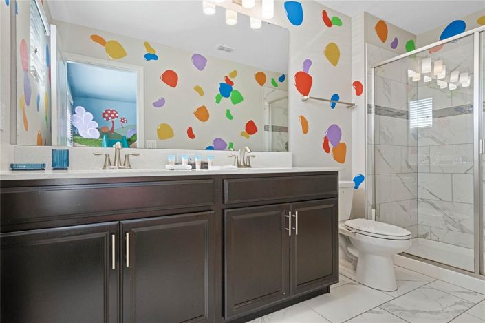 Image No.35-6 Bed House for sale