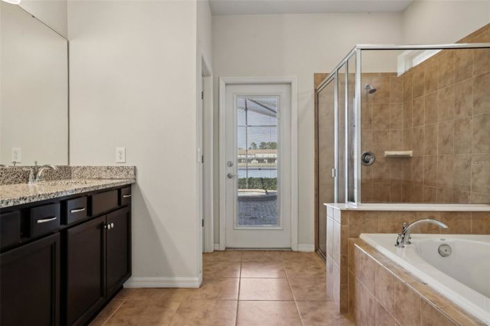 Image No.12-9 Bed House for sale