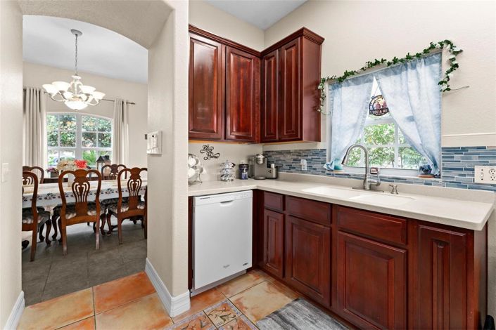 Image No.17-7 Bed House for sale