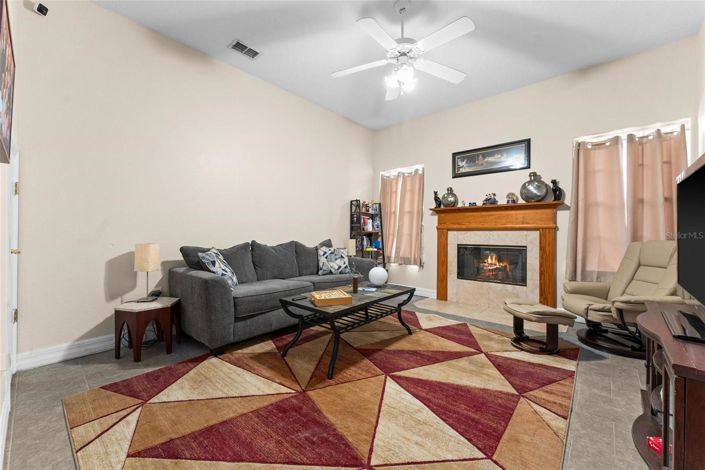 Image No.5-7 Bed House for sale