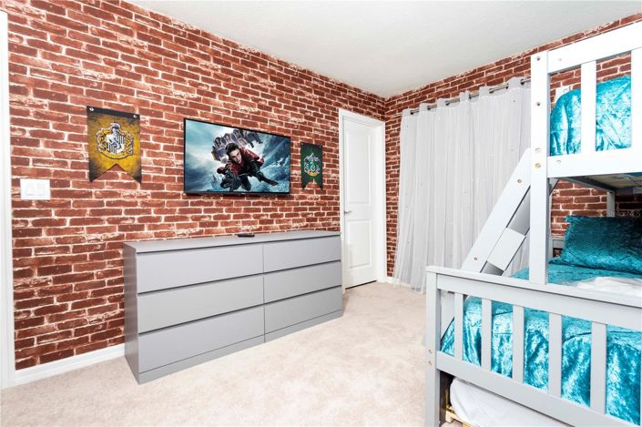 Image No.28-5 Bed House for sale