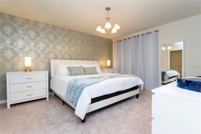 Image No.31-5 Bed House for sale