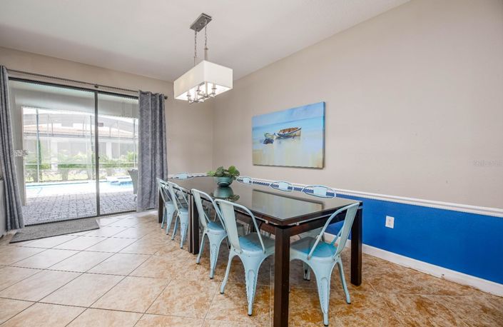 Image No.11-7 Bed House for sale