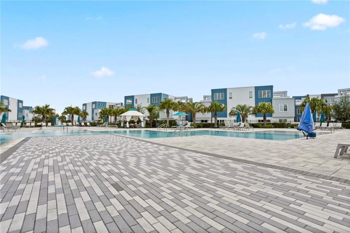 Image No.48-4 Bed Apartment for sale