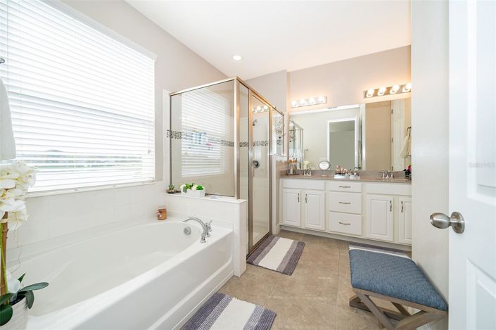 Image No.22-5 Bed House for sale