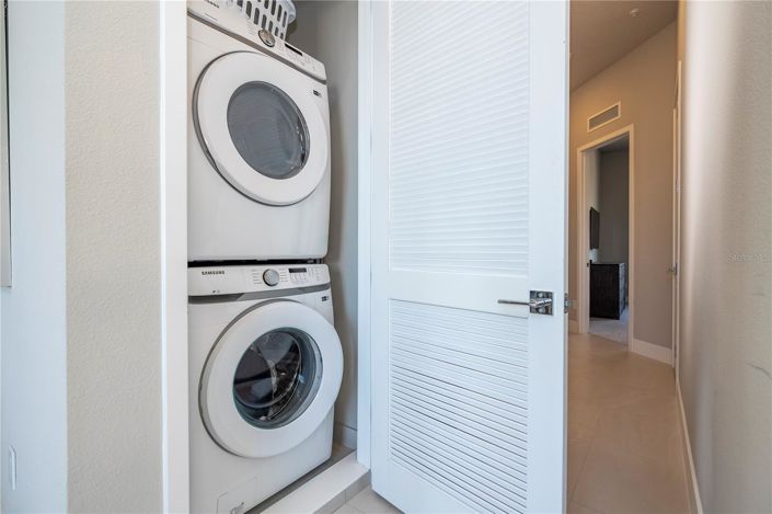 Image No.40-5 Bed Apartment for sale