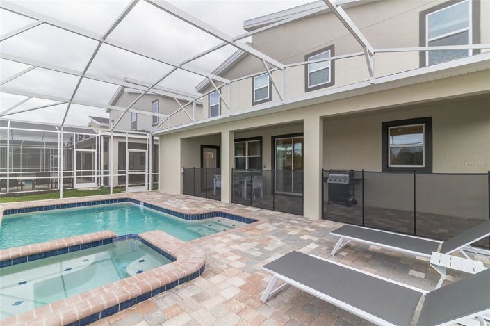 Image No.3-6 Bed House for sale