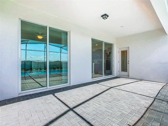 Image No.40-5 Bed House for sale