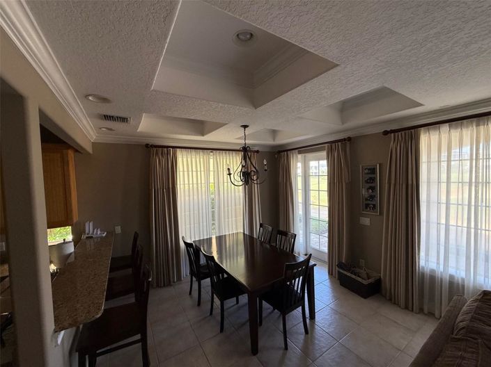 Image No.10-4 Bed House for sale