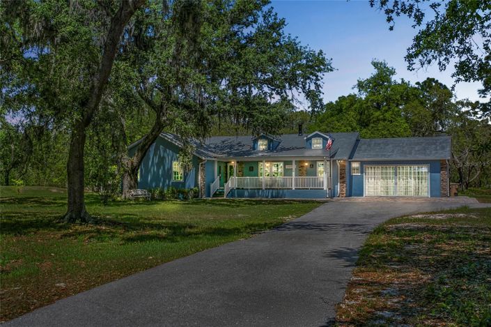 Image No.2-4 Bed House for sale