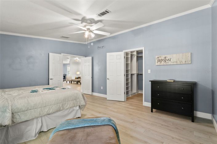 Image No.36-4 Bed House for sale